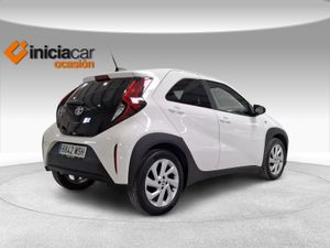 Toyota Aygo X Cross 1.0 VVT-I 72CV Play  - Foto 19