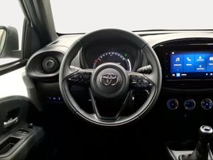 Toyota Aygo X Cross 1.0 VVT-I 72CV Play  - Foto 10
