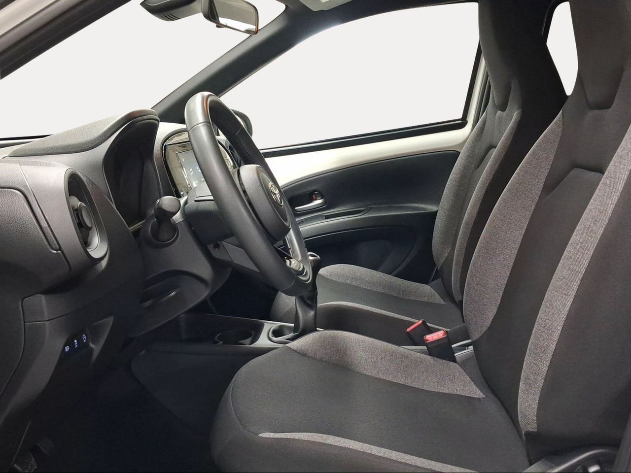 Toyota Aygo X Cross 1.0 VVT-I 72CV Play  - Foto 13