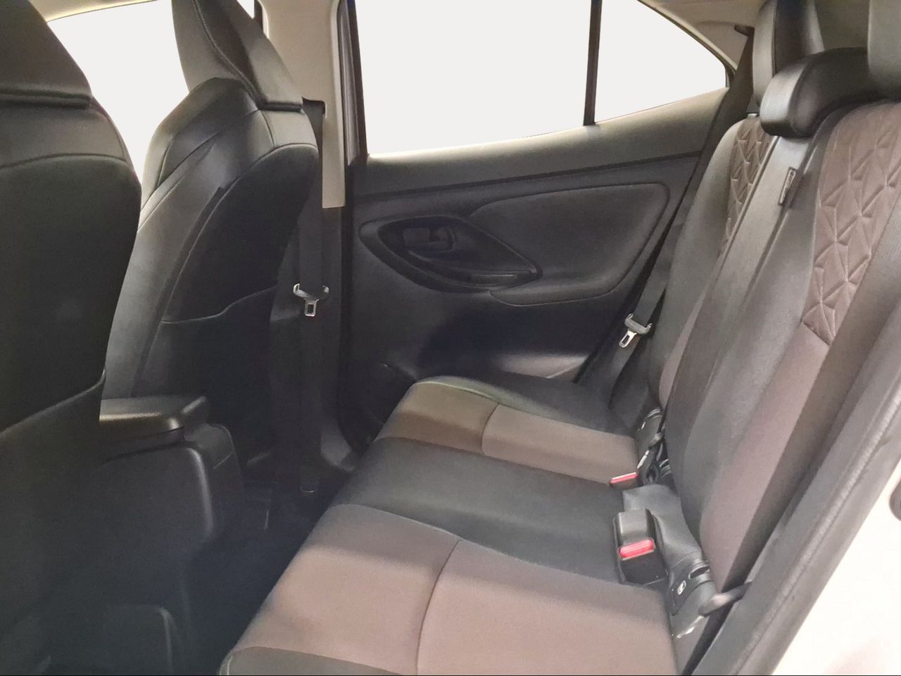 Toyota Yaris Cross 1.5 120H Style  - Foto 12