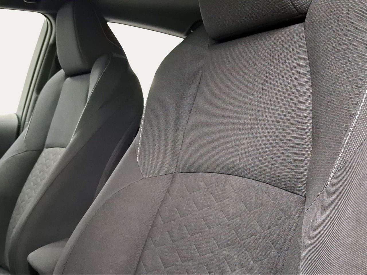 Toyota Corolla 1.8 125H ACTIVE TECH E-CVT  - Foto 23