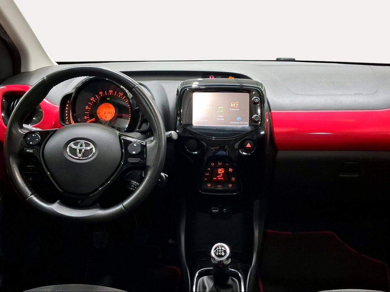 Toyota Aygo 1.0 70 x-wave  - Foto 9