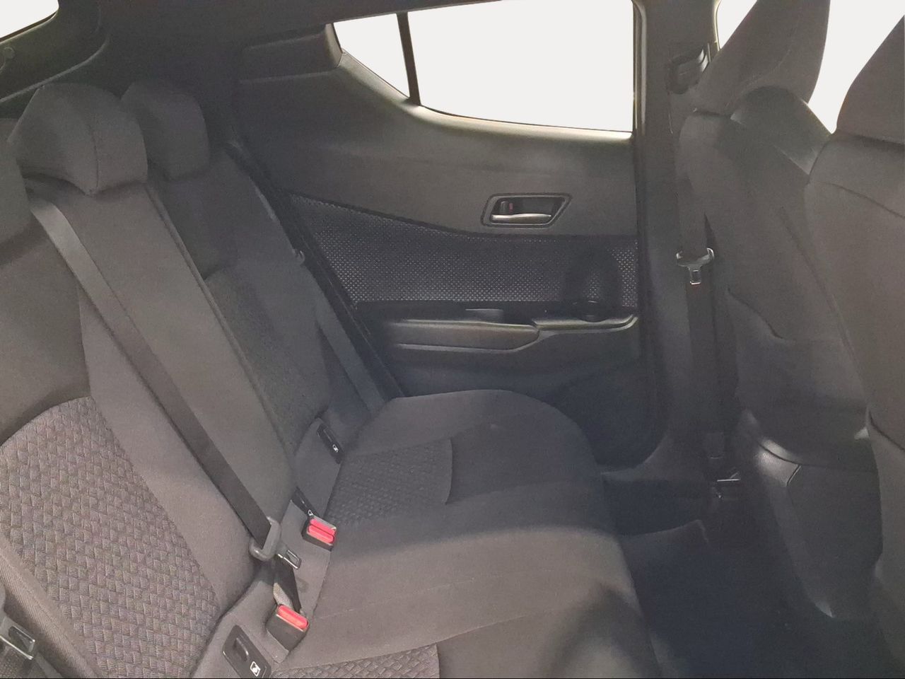 Toyota C-HR 1.8 125H Advance  - Foto 8