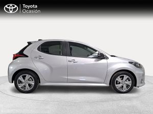 Toyota Yaris 1.5 120H Active Plus  - Foto 18