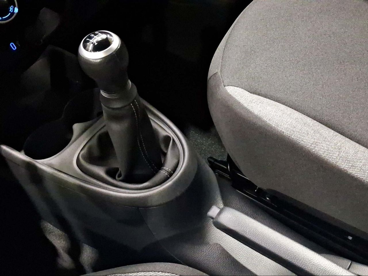 Toyota Aygo X Cross 1.0 VVT-I 72CV Play  - Foto 22