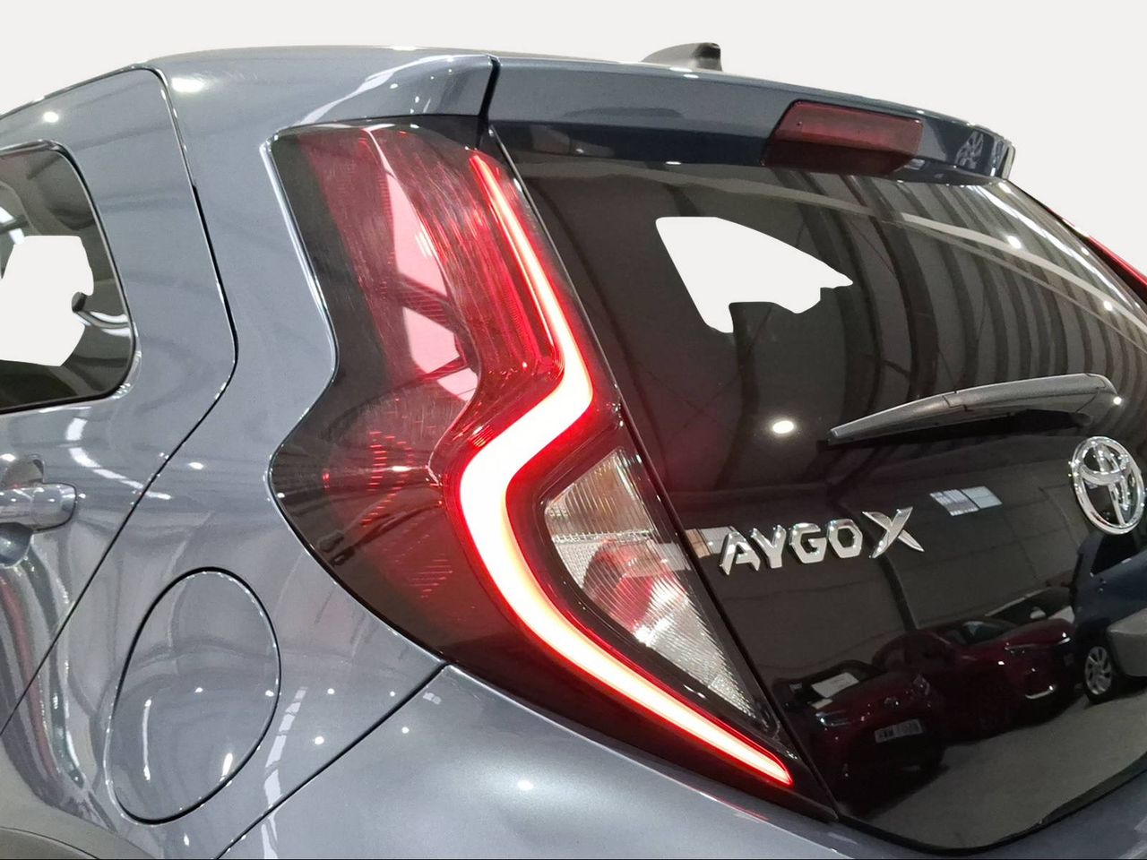 Toyota Aygo X Cross 1.0 VVT-I 72CV Play  - Foto 26