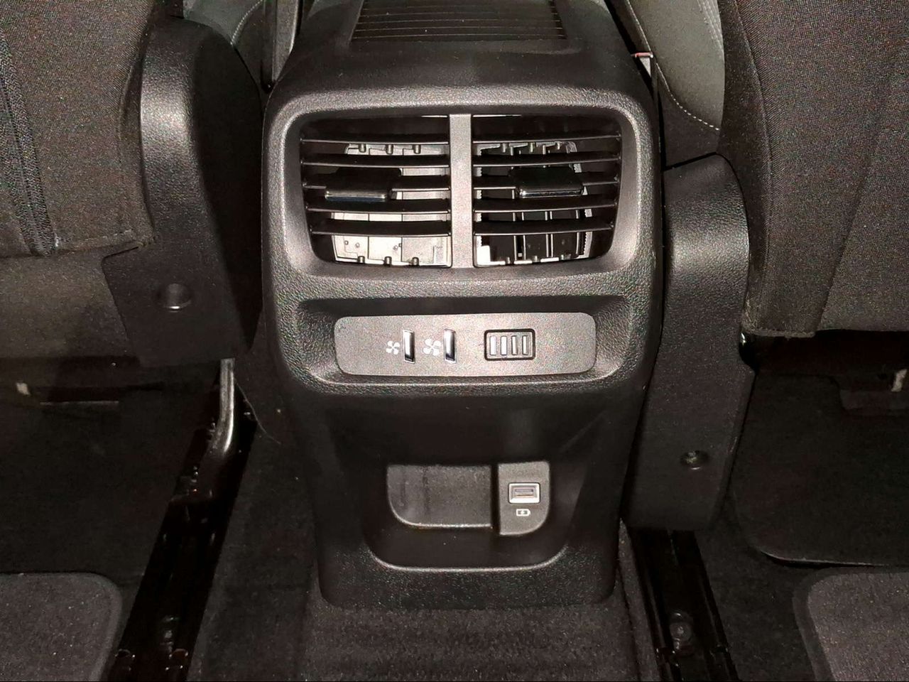 Toyota Proace City Family L2 1.5D 130CV Active 7p  - Foto 26