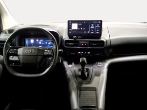 Toyota Proace City Family L2 1.5D 130CV Active 7p  - Foto 9