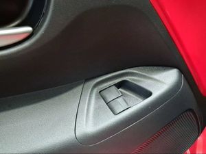 Toyota Aygo 1.0 70 x-play  - Foto 21