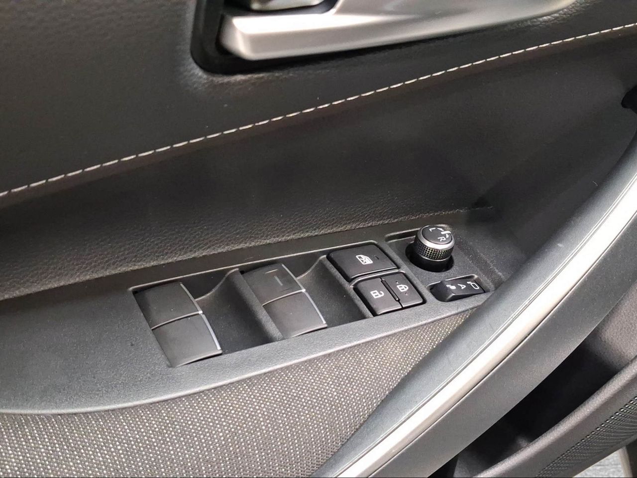 Toyota Corolla 140H Active Plus Touring Sport  - Foto 21