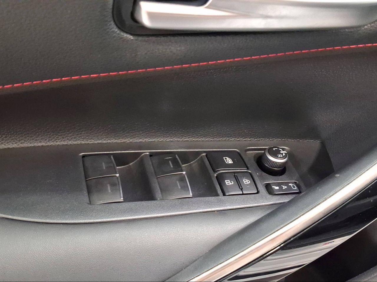 Toyota Corolla 2.0 180H GR-SPORT E-CVT  - Foto 25