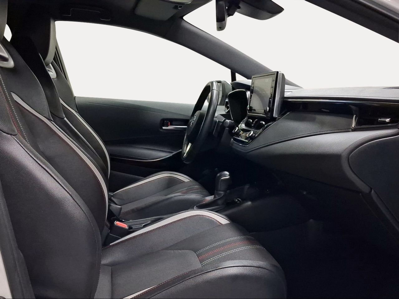 Toyota Corolla 2.0 180H GR-SPORT E-CVT  - Foto 7