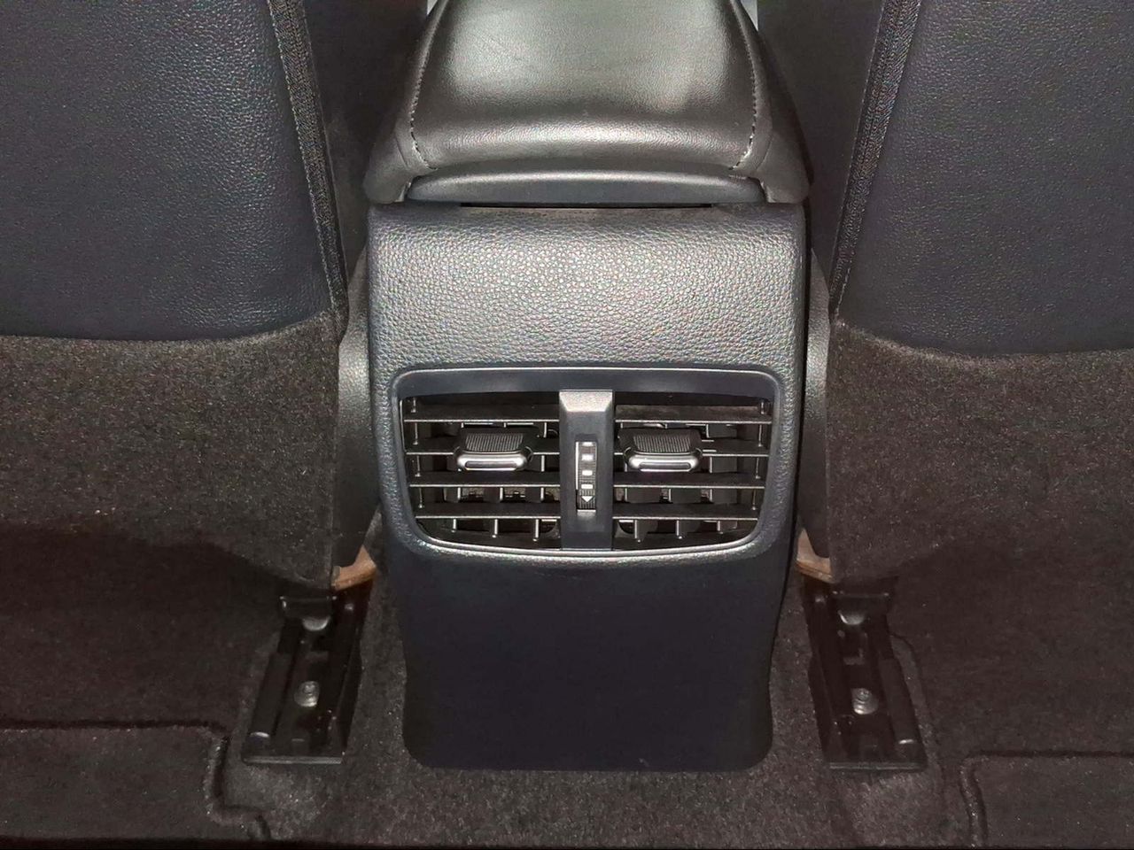 Toyota Corolla 2.0 180H GR-SPORT E-CVT  - Foto 26