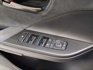 Toyota C-HR 1.8 Spirit Hybrid 140 Skyview  - Foto 24