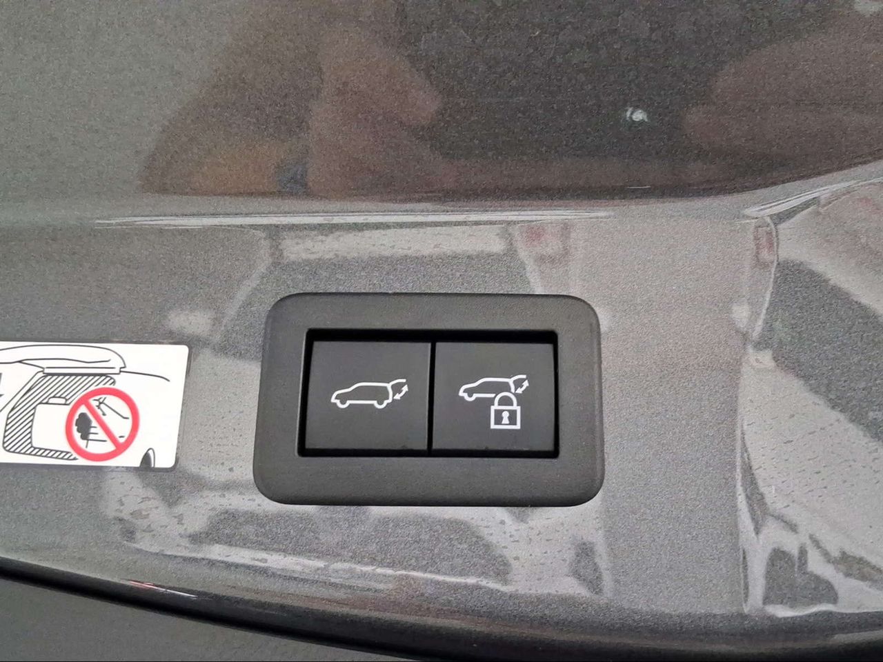 Toyota C-HR 1.8 Spirit Hybrid 140 Skyview  - Foto 29