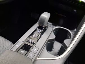 Toyota C-HR 1.8 Spirit Hybrid 140 Skyview  - Foto 22