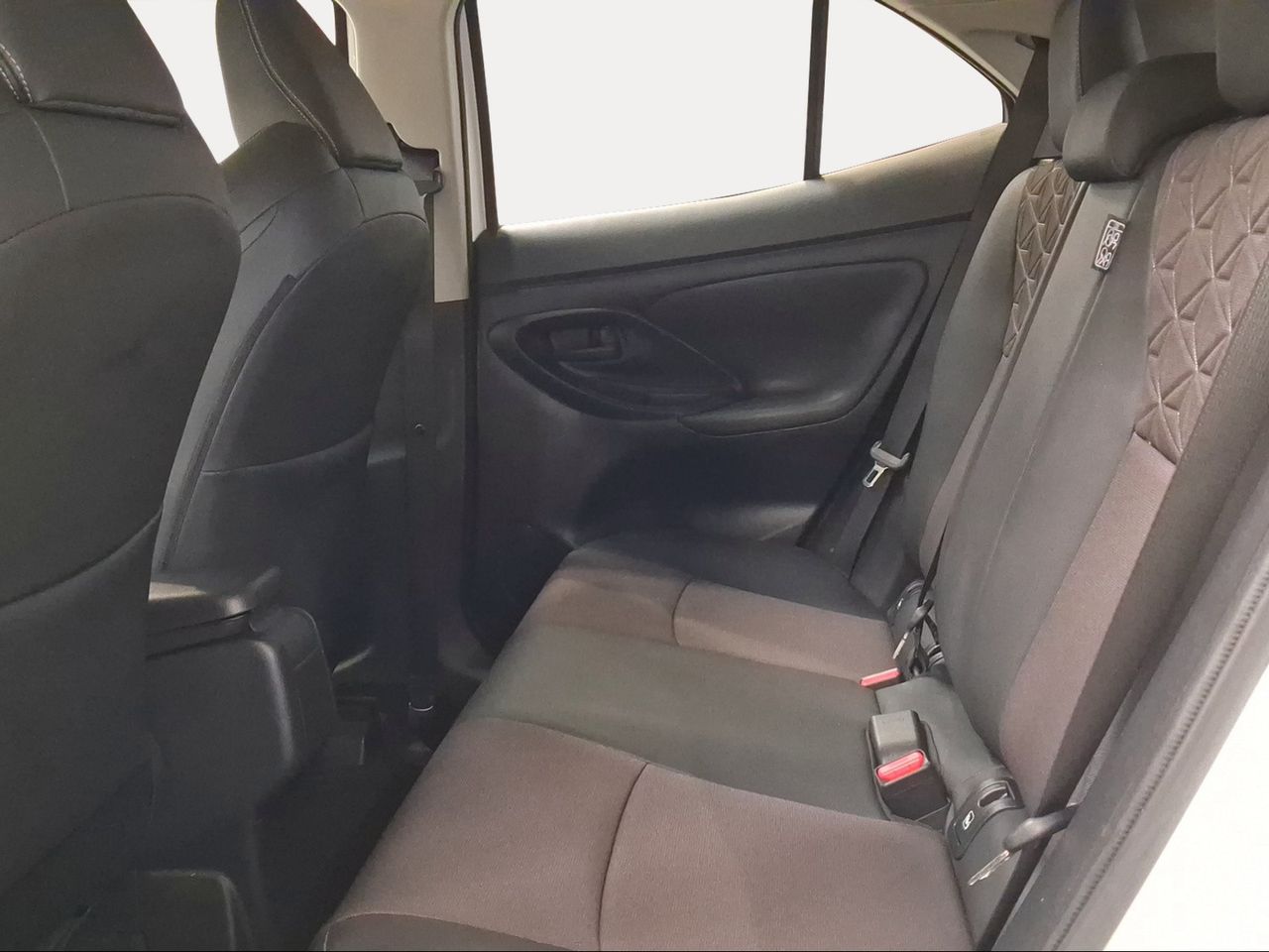 Toyota Yaris Cross 1.5 120H Style  - Foto 12