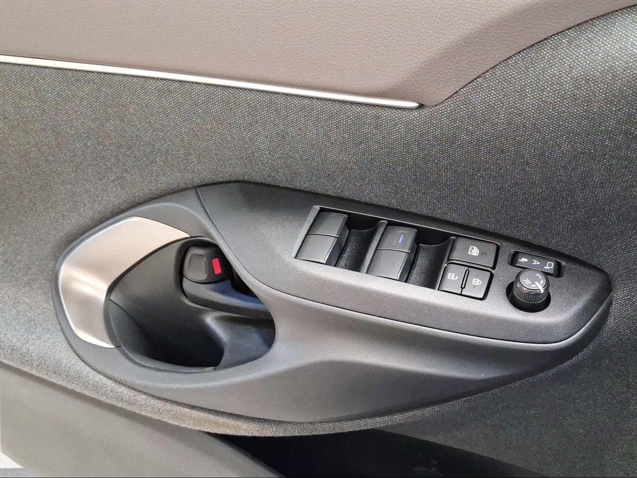 Toyota Yaris Cross 1.5 120H Style Plus  - Foto 23