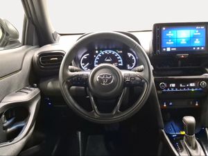 Toyota Yaris Cross 1.5 120H Adventure  - Foto 10