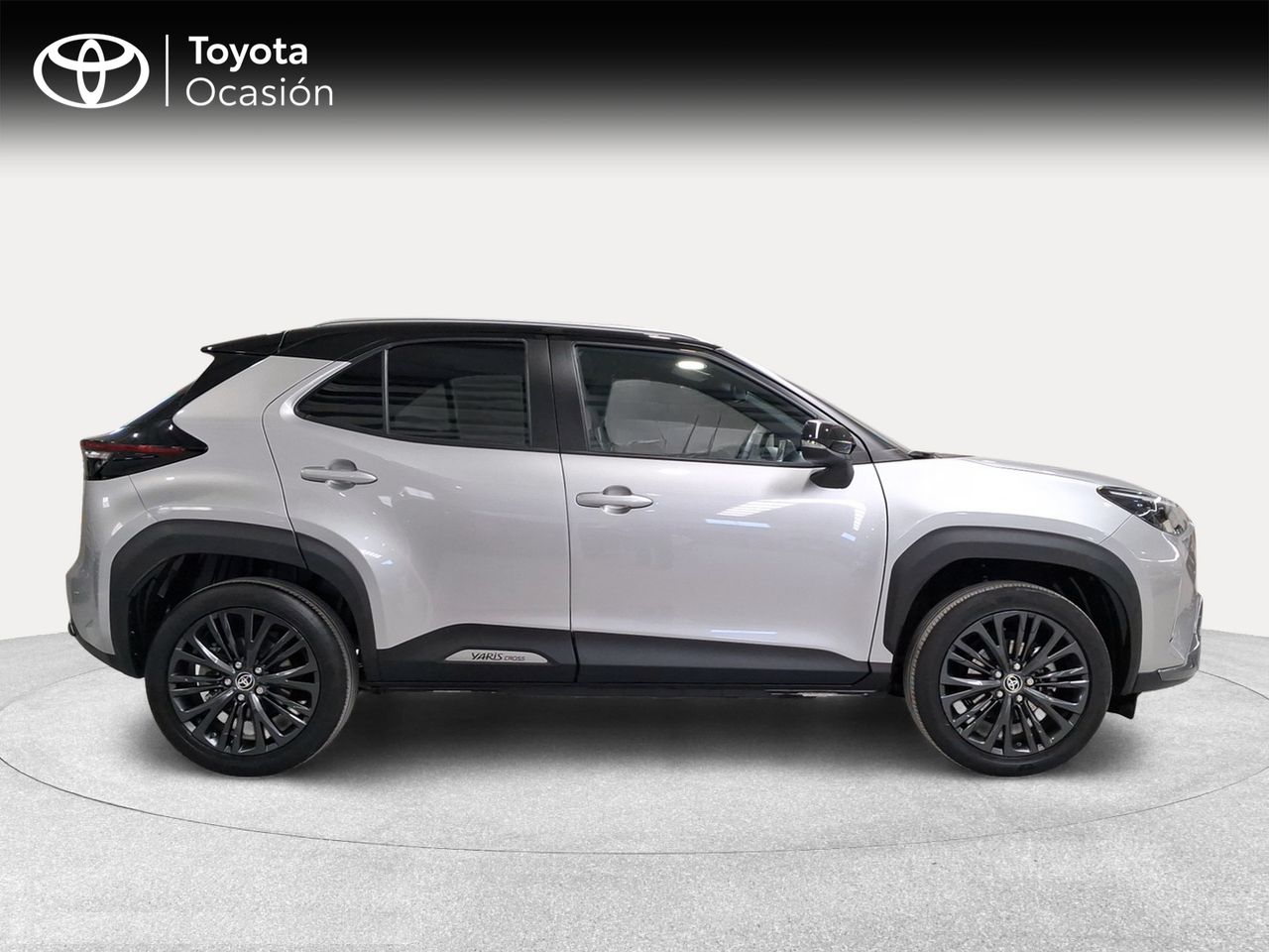 Toyota Yaris Cross 1.5 120H Adventure  - Foto 18