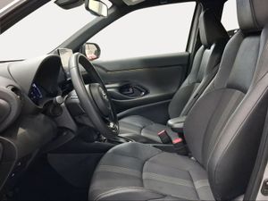 Toyota Yaris Cross 1.5 120H Adventure  - Foto 13