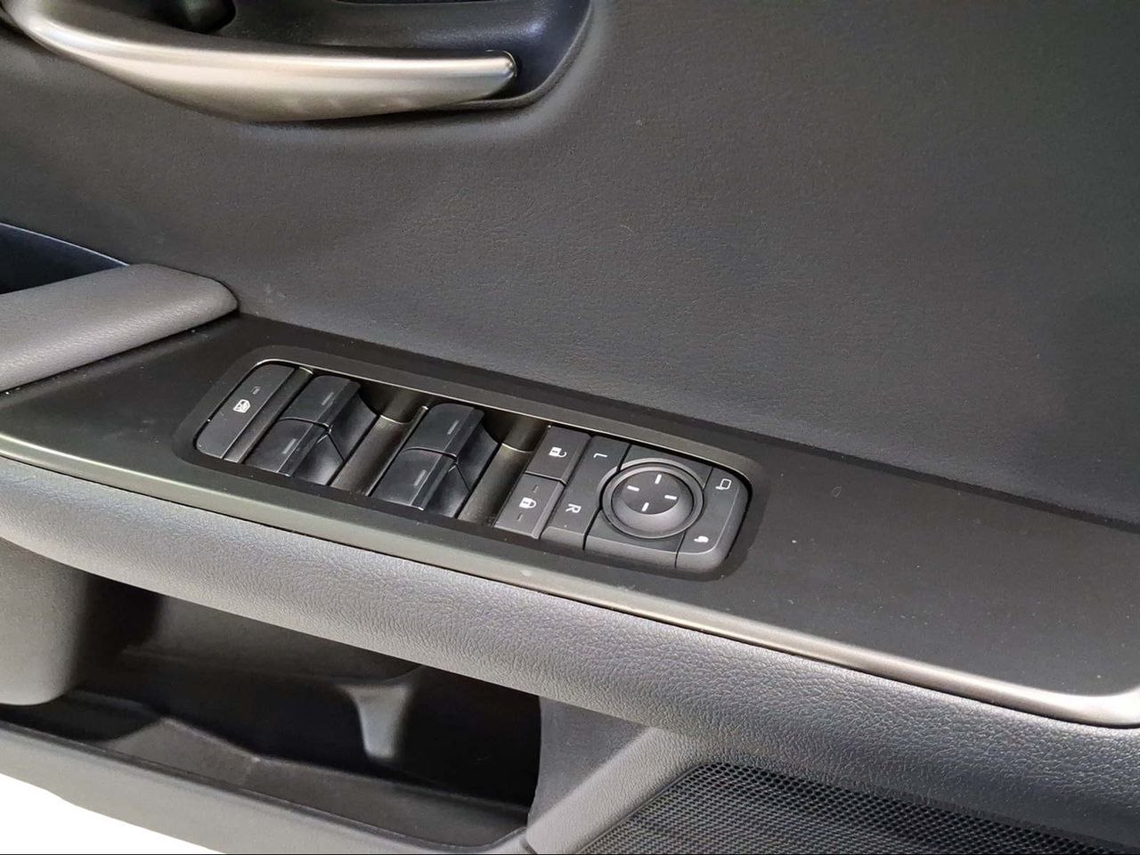 Lexus UX 2.0 300h UX Plus  - Foto 14