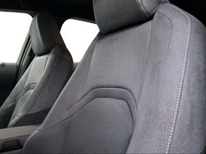 Lexus UX 2.0 300h UX Plus  - Foto 16