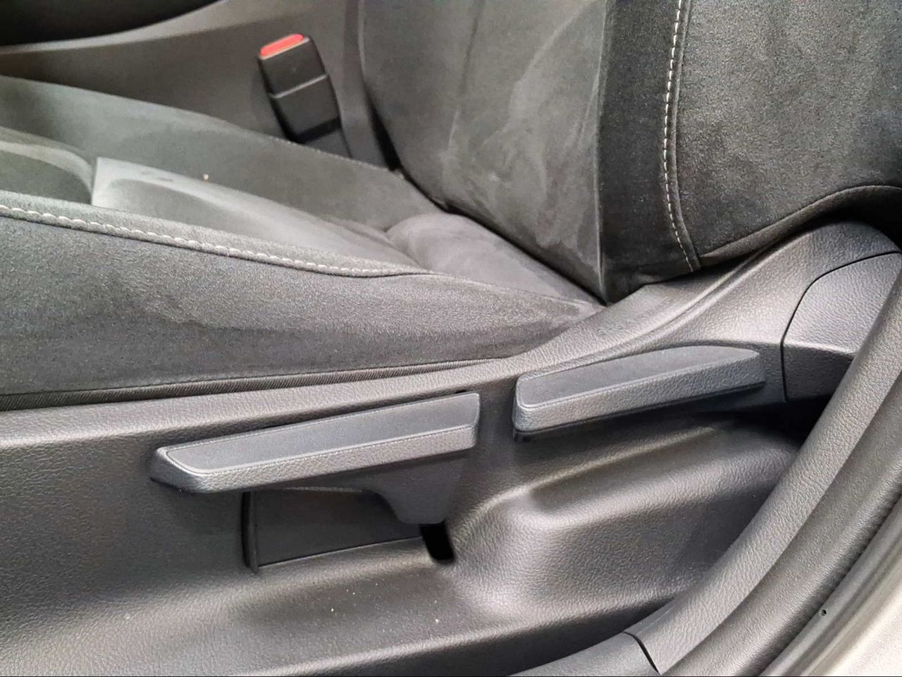 Lexus UX 2.0 300h UX Plus  - Foto 15