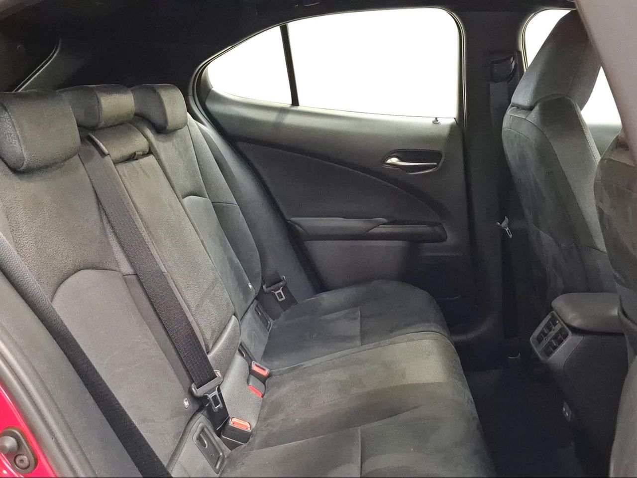 Lexus UX 2.0 300h UX Plus  - Foto 8