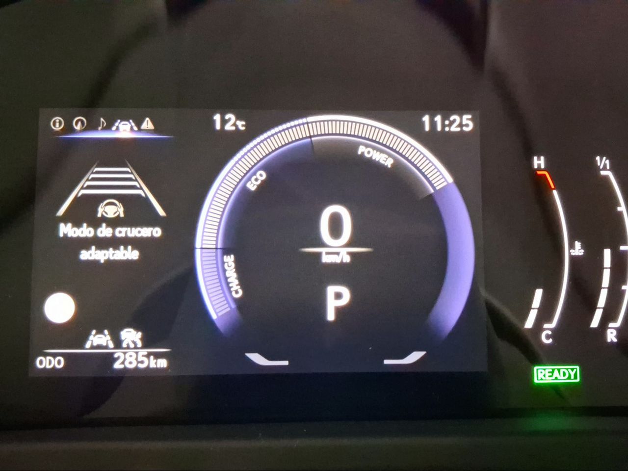 Lexus UX 2.0 300h UX Plus  - Foto 12