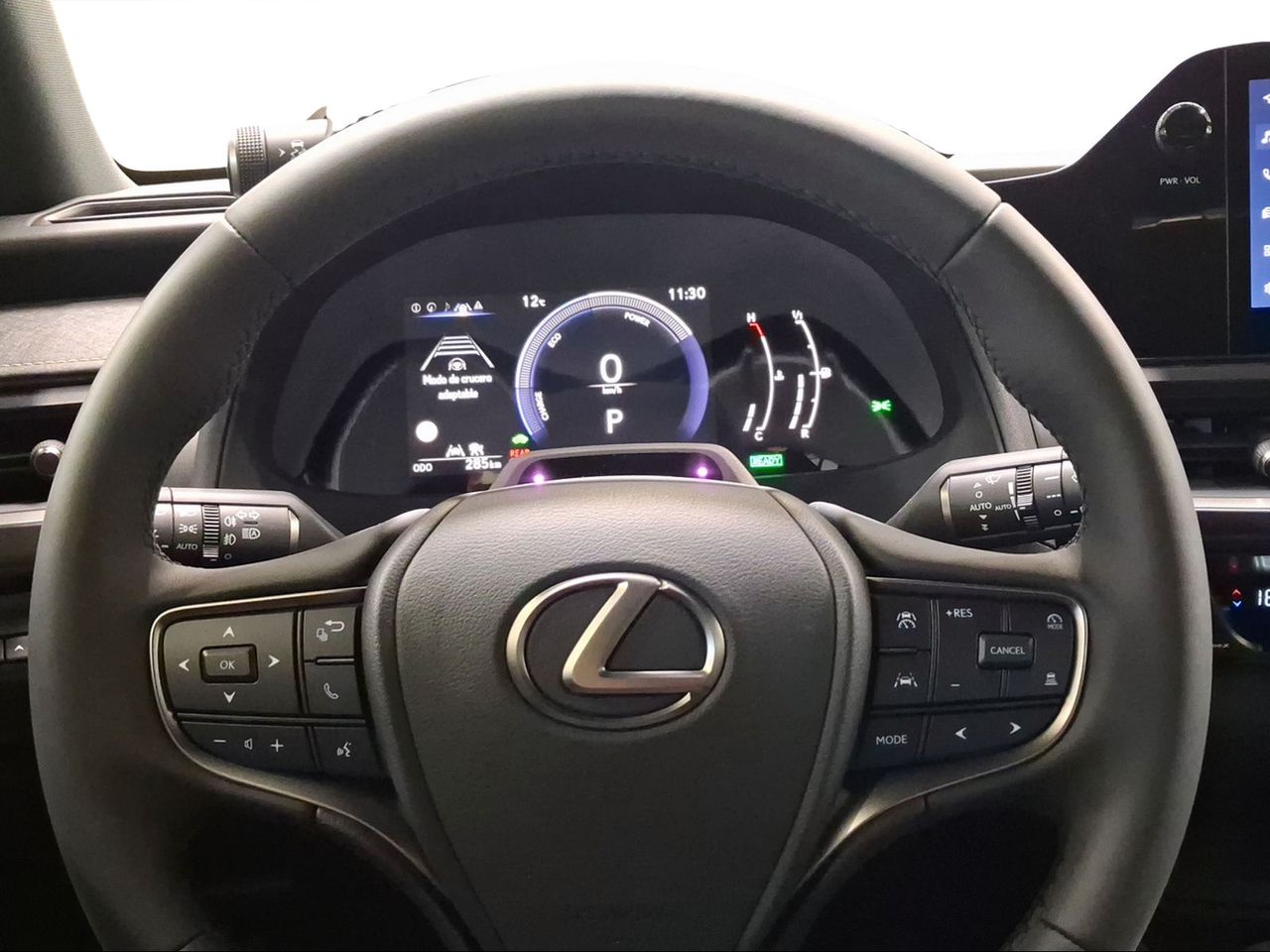 Lexus UX 2.0 300h UX Plus  - Foto 17