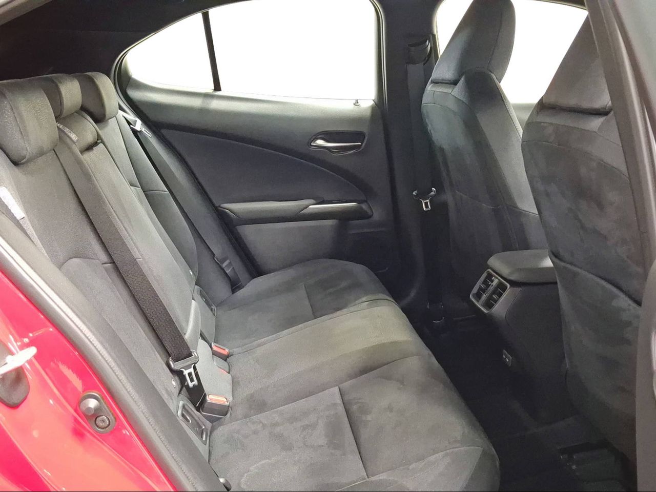 Lexus UX 2.0 250h Business City  - Foto 8