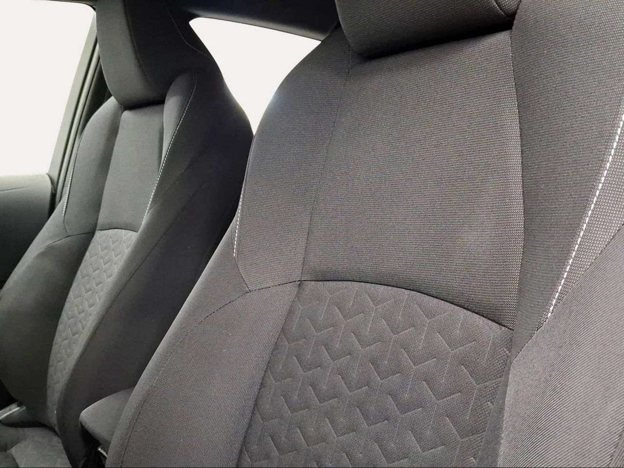 Toyota Corolla 1.8 125H ACTIVE TECH E-CVT  - Foto 23