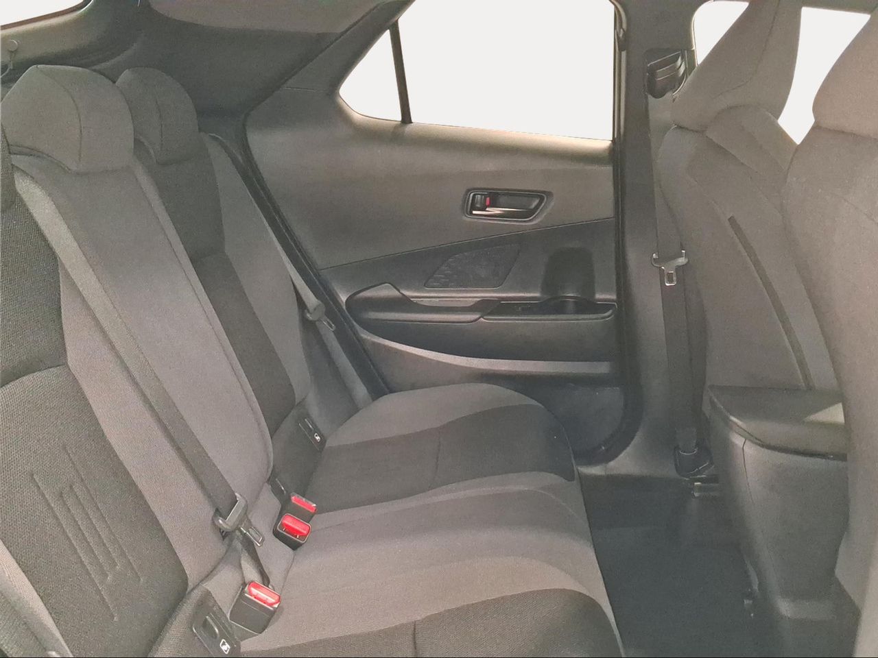 Toyota C-HR 1.8 140H Advance  - Foto 8