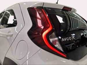 Toyota Aygo X Cross 1.0 VVT-I 72CV Play  - Foto 21