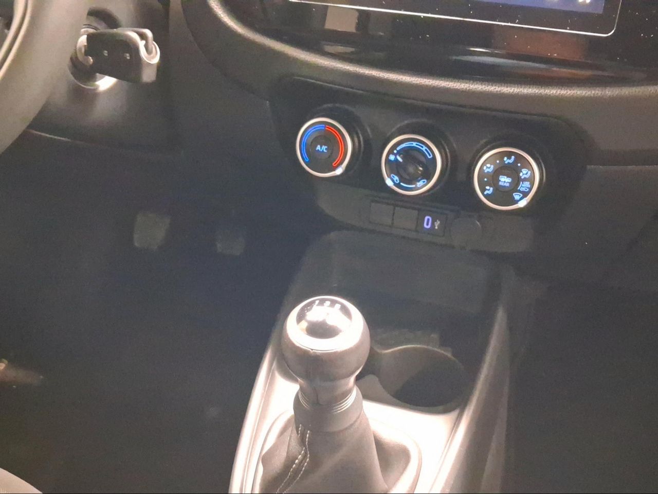 Toyota Aygo X Cross 1.0 VVT-I 72CV Play  - Foto 25