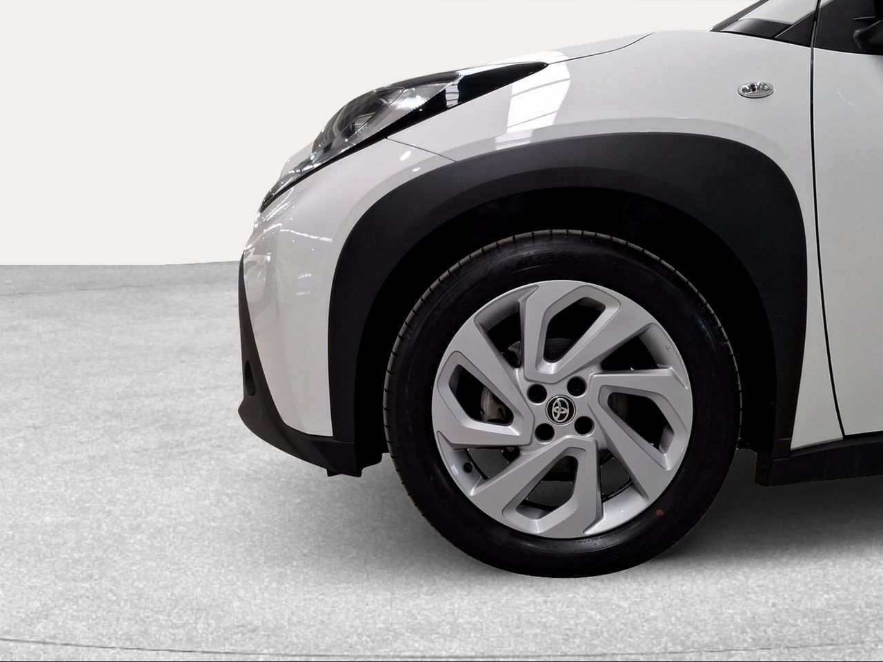 Toyota Aygo X Cross 1.0 VVT-I 72CV Play  - Foto 17