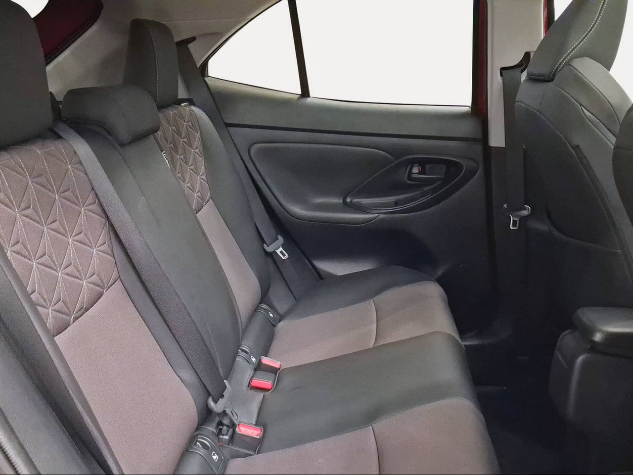 Toyota Yaris Cross 1.5 130H Style Plus  - Foto 8