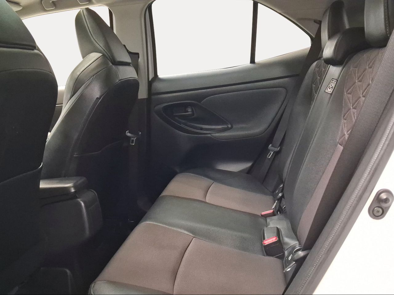 Toyota Yaris Cross 1.5 120H Style Plus  - Foto 12