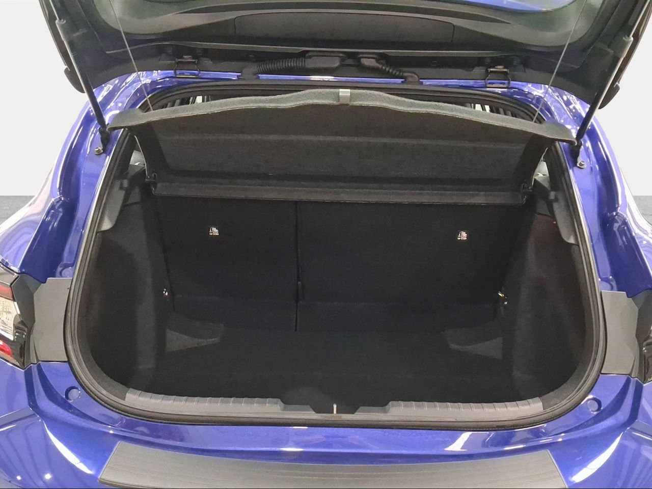 Toyota Corolla 140H Active Plus  - Foto 11