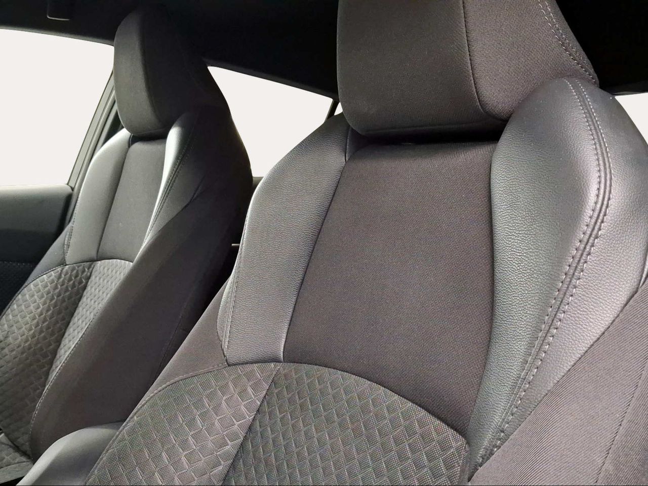 Toyota C-HR 1.8 125H Advance  - Foto 24