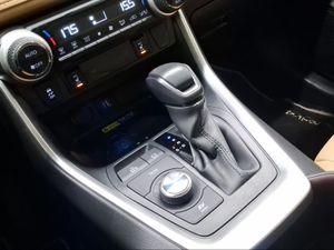 Toyota Rav4 220H e-CVT 4x4 Luxury  - Foto 22