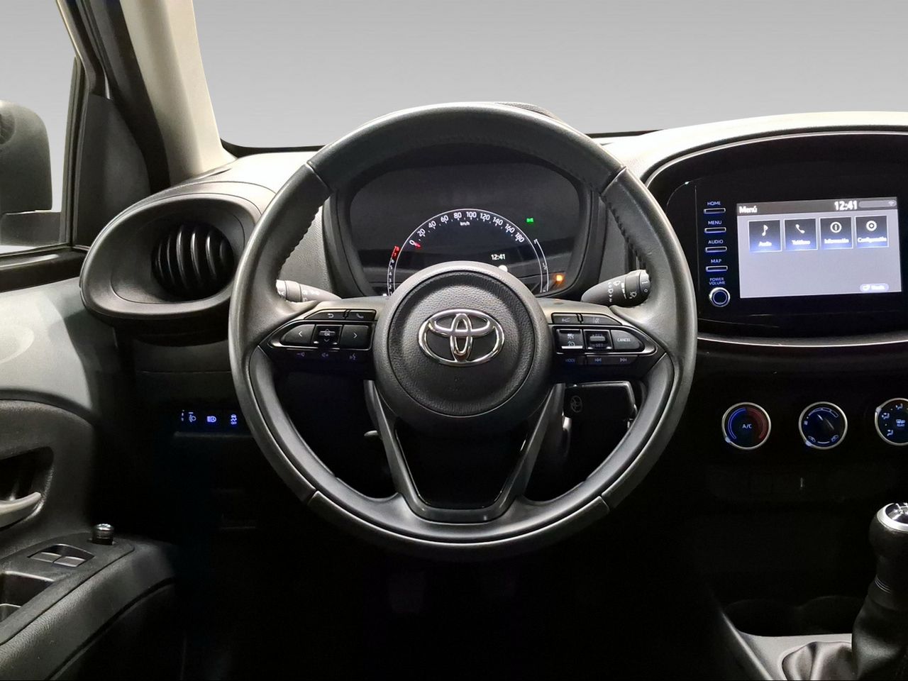 Toyota Aygo X Cross 1.0 VVT-I 72CV Play  - Foto 10