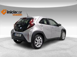 Toyota Aygo X Cross 1.0 VVT-I 72CV Play  - Foto 19