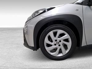 Toyota Aygo X Cross 1.0 VVT-I 72CV Play  - Foto 17