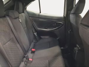 Toyota Yaris Cross 1.5 120H Active Tech  - Foto 8