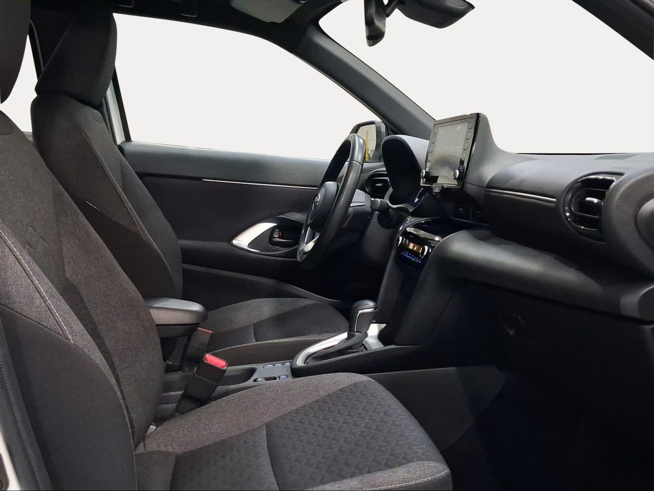 Toyota Yaris Cross 1.5 120H Active Tech  - Foto 7