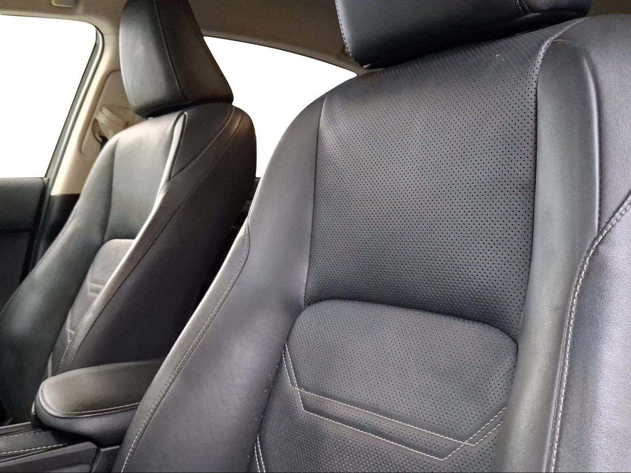 Lexus NX 2.5 300h Executive Navigation 4WD  - Foto 18