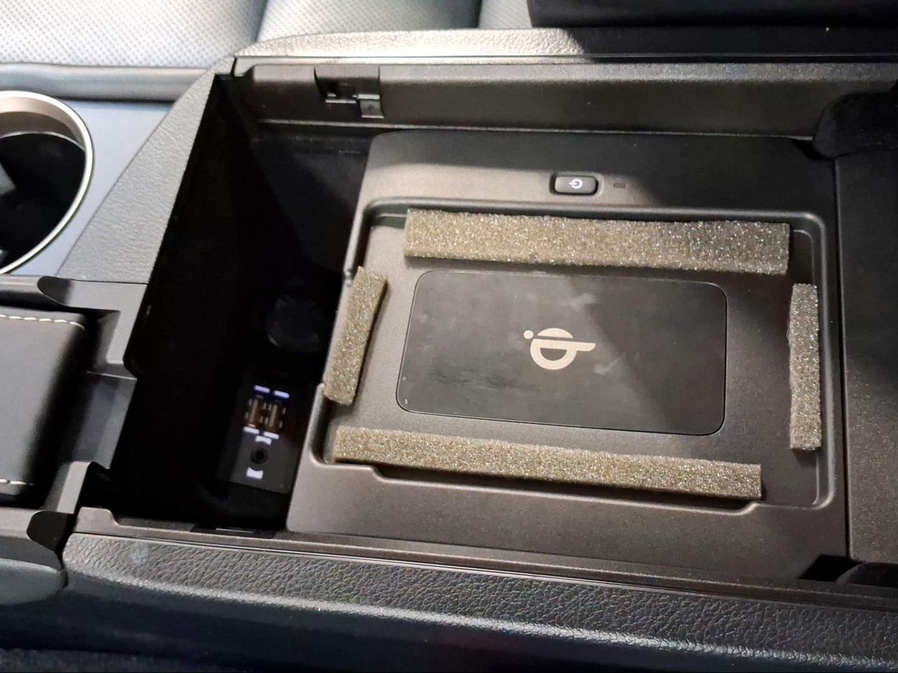 Lexus NX 2.5 300h Executive Navigation 4WD  - Foto 17