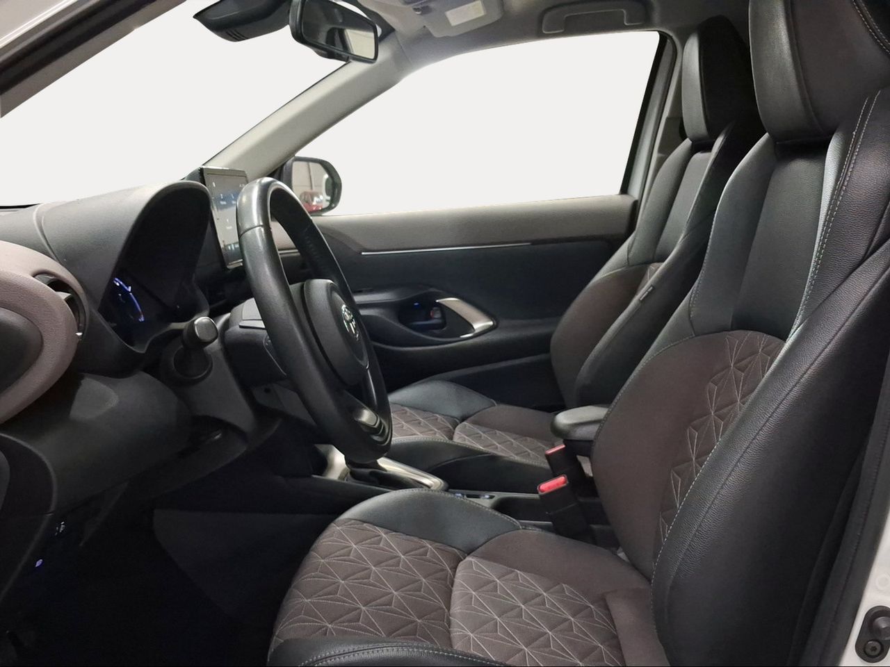 Toyota Yaris Cross 1.5 120H Style  - Foto 13